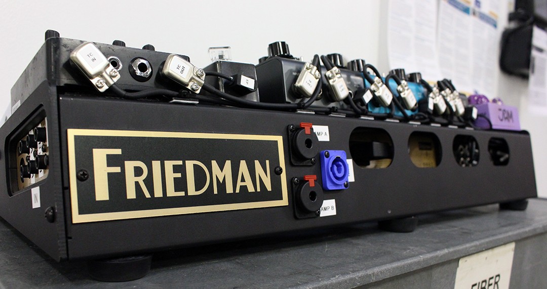 Back of Friedman pedalboard with (2) 1/4" and (1) powerCON